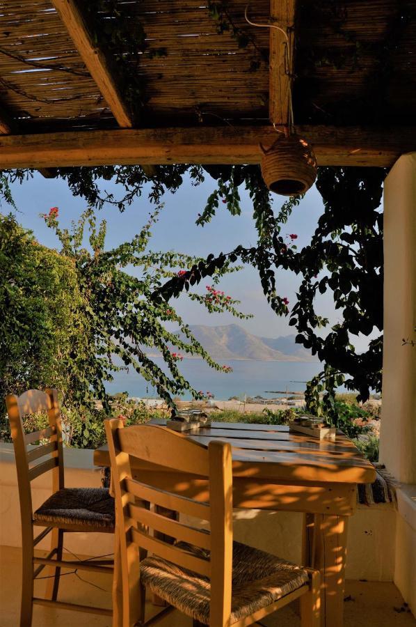 Pambelos Lodge Koufonisia Buitenkant foto